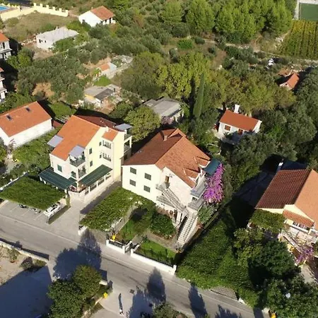 Apartments Maestral Orebic Exterior photo